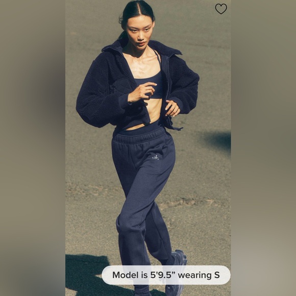 Alo Yoga NWT Accolade High Waist Jogger Sweatpants Navy Blue Size L - Picture 2 of 12